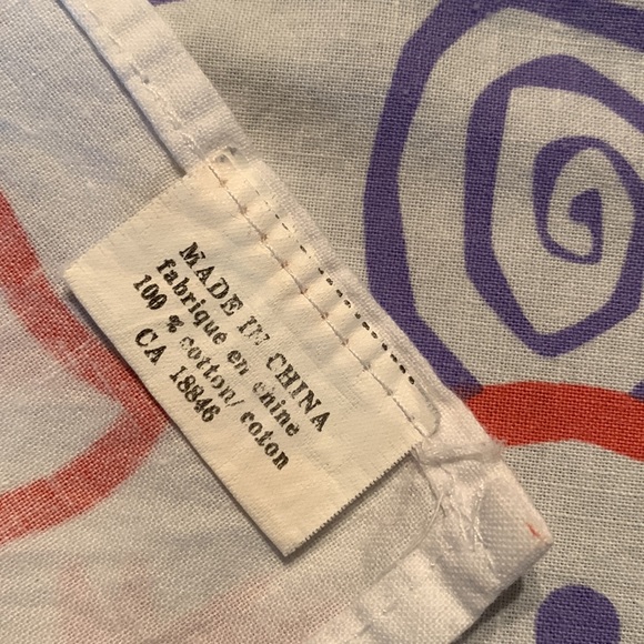 3/25$ Vintage Eaton scarve - Picture 3 of 4